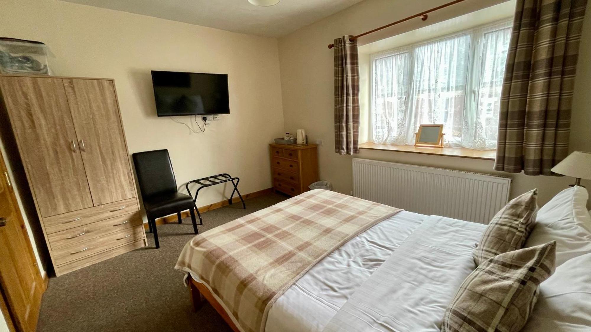 The White Horse Inn, Clun Екстер'єр фото
